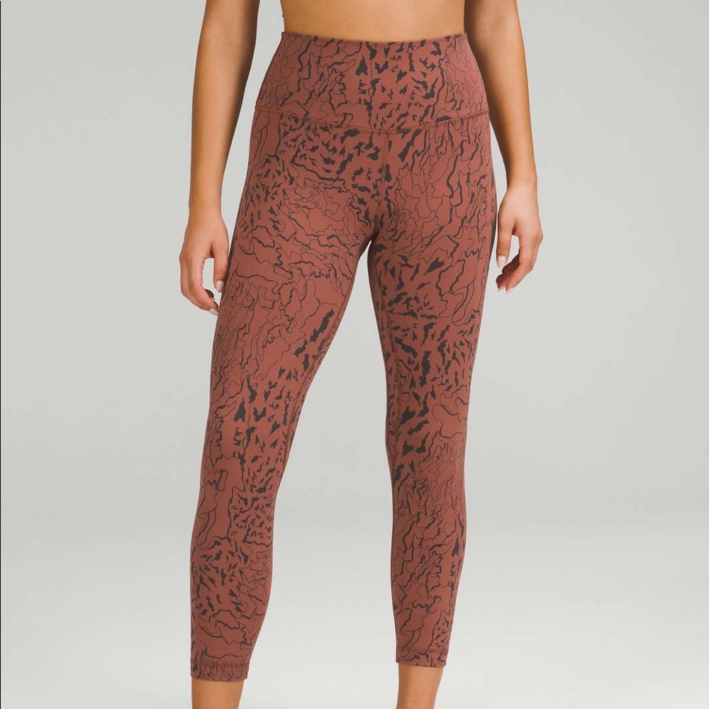 LULULEMON Align 25”